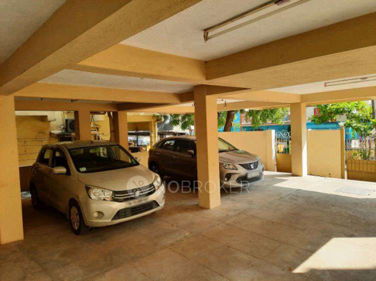 4+ BHK Flat In Vijaybalaji For Sale  In Sri Iyappa Nagar
