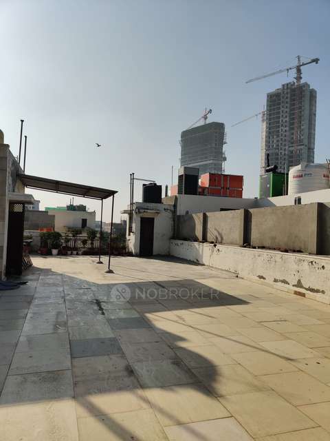 4+ BHK Flat In Jagriti Enclave, Anand Vihar For Sale  In Anand Vihar