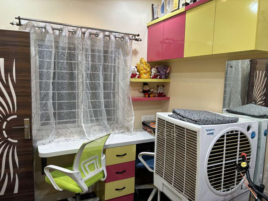 4+ BHK Villa In Srilakshmi Ganapathi Nilayam For Sale  In Gajularamaram