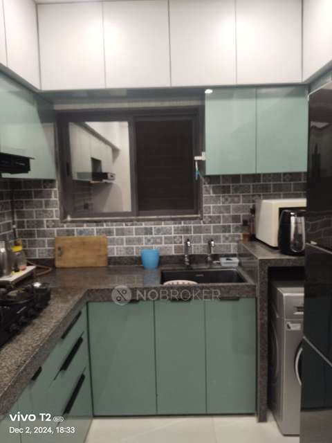 1 BHK Flat In Mazagon Dock Officers Chs For Sale  In Ghatkopar West