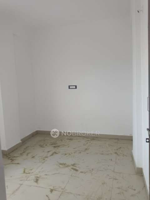 1 BHK Flat In  Swami Wishw Building For Sale  In Thergaon