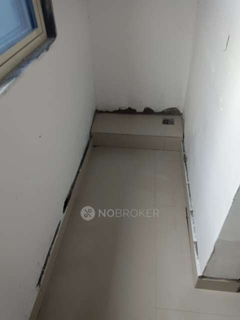 1 BHK Flat In  Swami Wishw Building For Sale  In Thergaon