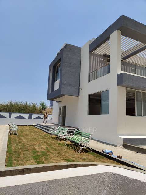 2 BHK Flat In Vardhaman Moonstone for Rent  In Tathwade