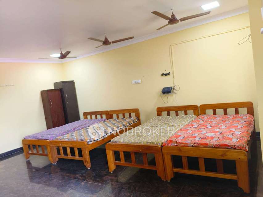 PG for Girls in Potheri