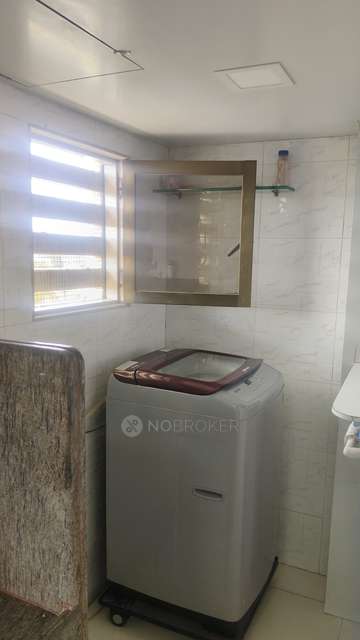 2 BHK Flat In Anand Amrut Chs For Sale  In Parle