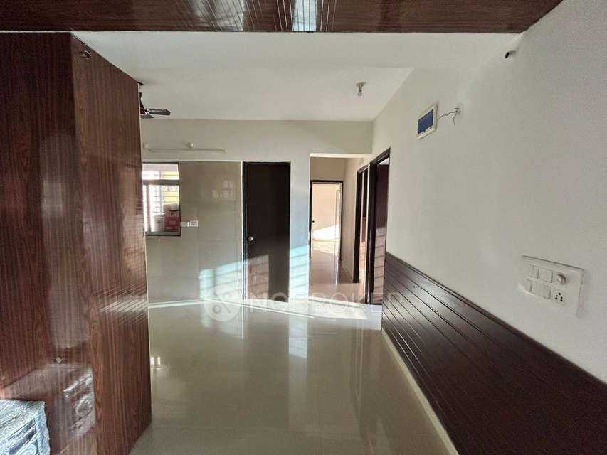 3 BHK Flat In Central Park Residences for Rent In Moshi