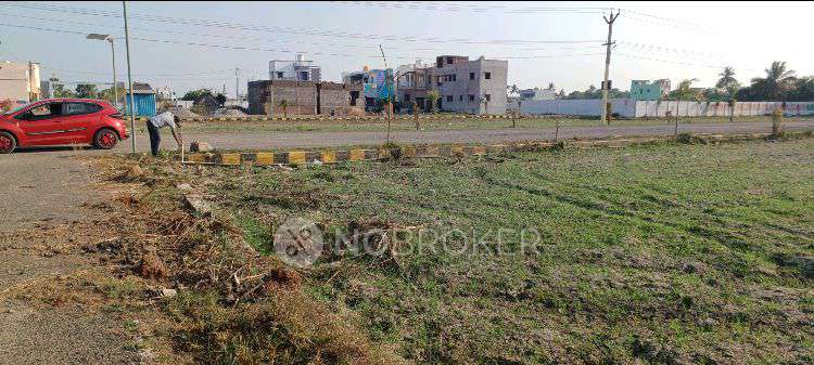 Plot For Sale  In Tamil Kumaran Nagar In Ponniammanmedu