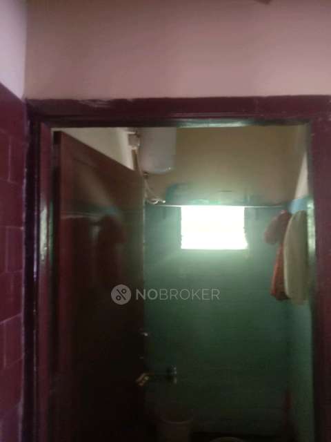 1 BHK Flat In Sowmbhaya Apartment For Sale  In Venkateswara Colony, Madhavaram Milk Colony