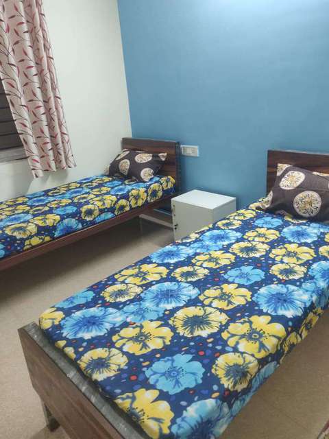 PG for Boys in Sambalal Street