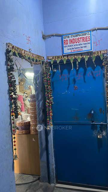 Industrial Building in Jhilmil Colony, Delhi for sale 