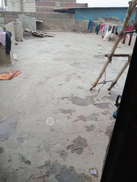 Industrial Building in Jhilmil Colony, Delhi for sale 