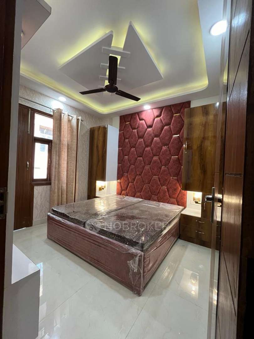 Ekta Apartment Indraprastha School Rent WITHOUT BROKERAGE Fully furnished 3 BHK Rental Flat in