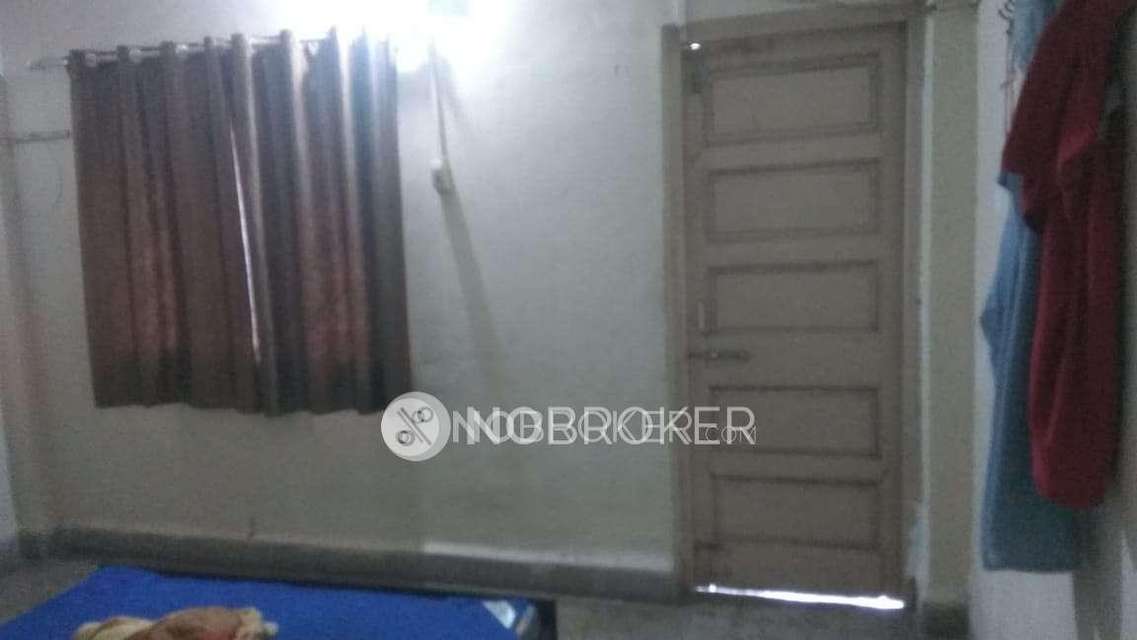 2 BHK Flat In Dattani Park For Sale  In  Kandivali East