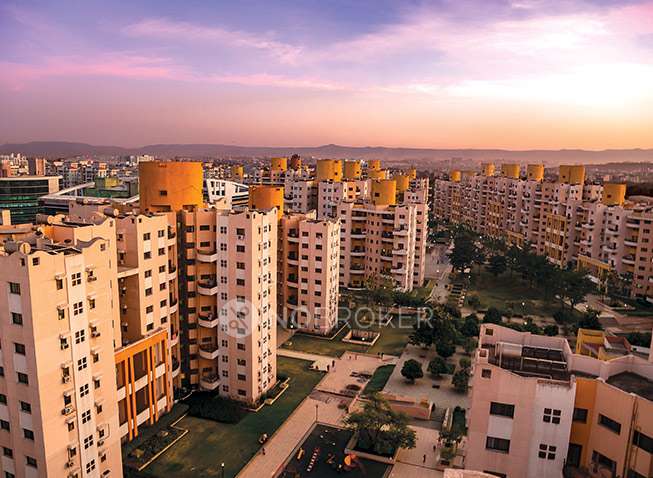 Shared Room for Female In 1 BHK  In Nanded City