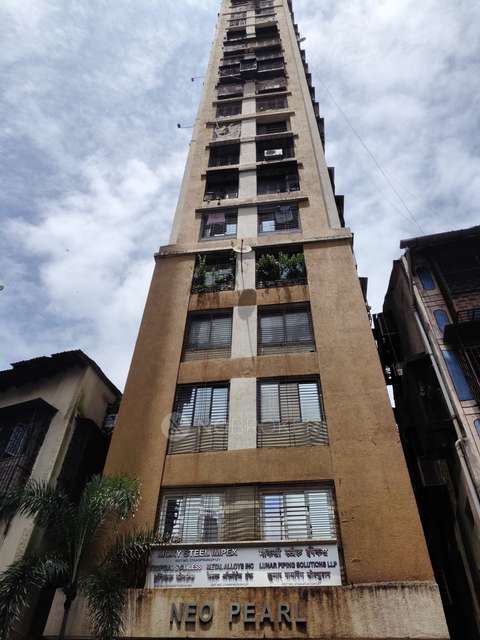 1 BHK Flat In Neo Pearl For Sale  In Nanubhai Desai Road