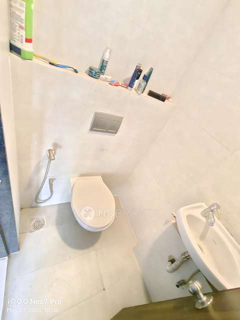 1 BHK Flat In Crown Viva Chs Ltd For Sale  In Thane West