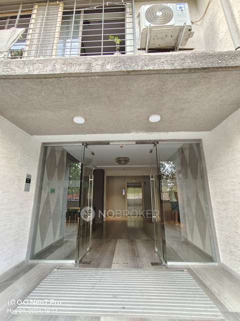 1 BHK Flat In Crown Viva Chs Ltd For Sale  In Thane West