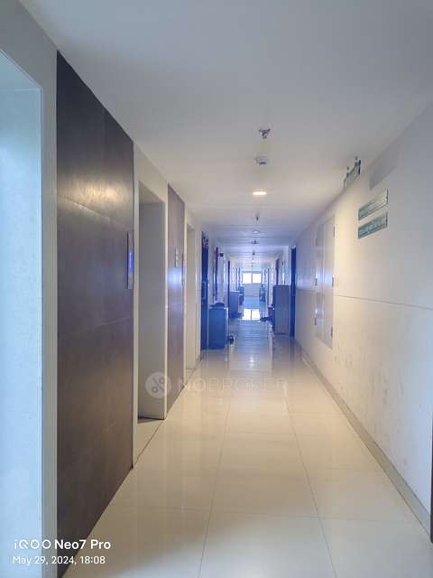 1 BHK Flat In Crown Viva Chs Ltd For Sale  In Thane West