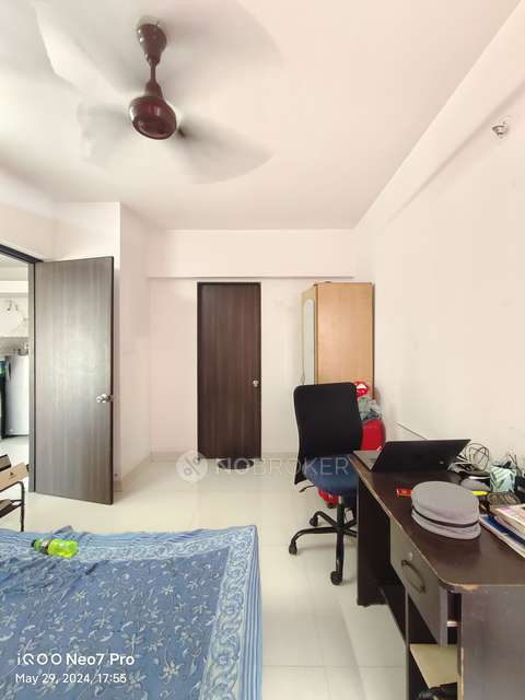 1 BHK Flat In Crown Viva Chs Ltd For Sale  In Thane West