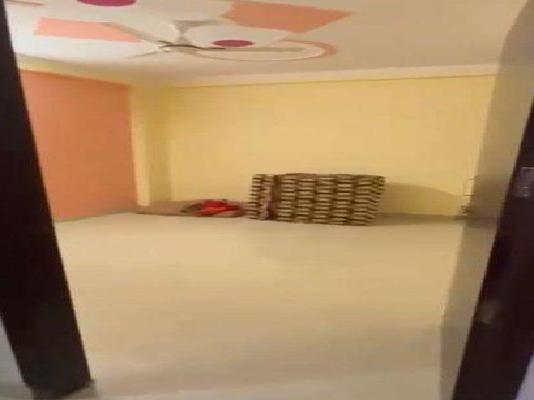 3 BHK Flat In Standalone Building  For Sale  In Raj Nagar 