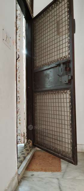 1 BHK Flat In Jain&#39;s For Sale  In Rajapuri,gali No.5