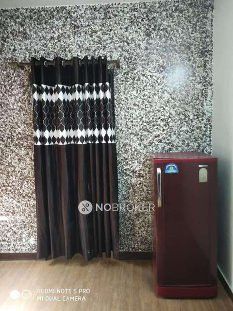 1 BHK Flat In Radhey Krishna Apartment For Sale  In Dwarka