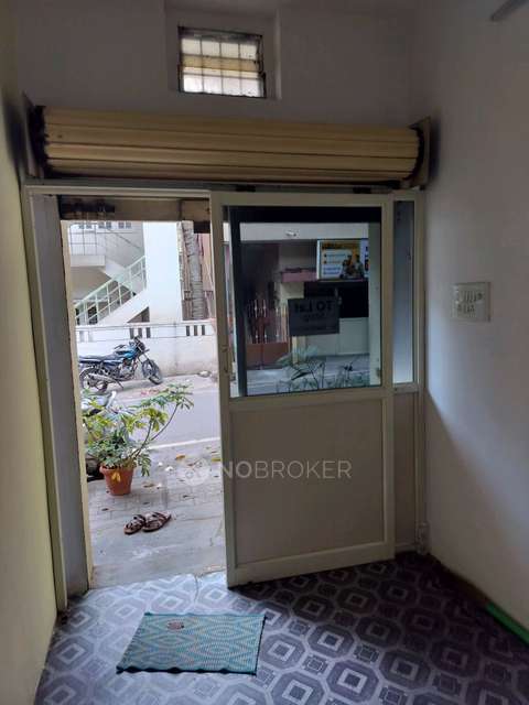 Shop in J. P. Nagar, Bangalore for Rent 