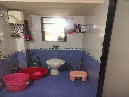 2 BHK Flat In Parshwanath Galaxy Chs For Sale  In Thane West