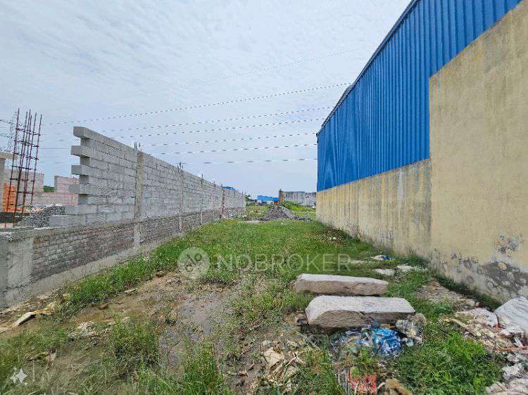 Plot For Sale  In Perungavur