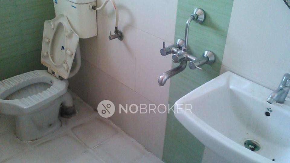 2 BHK Flat In Blue Berry For Sale  In Kharadi