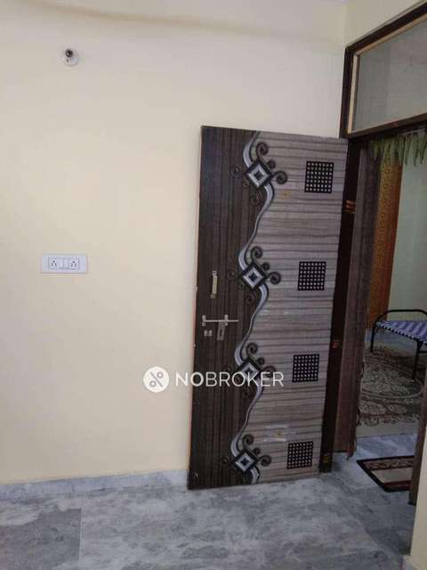 2 BHK Flat In Ganeshan Vila For Sale  In  Mahavir Enclave