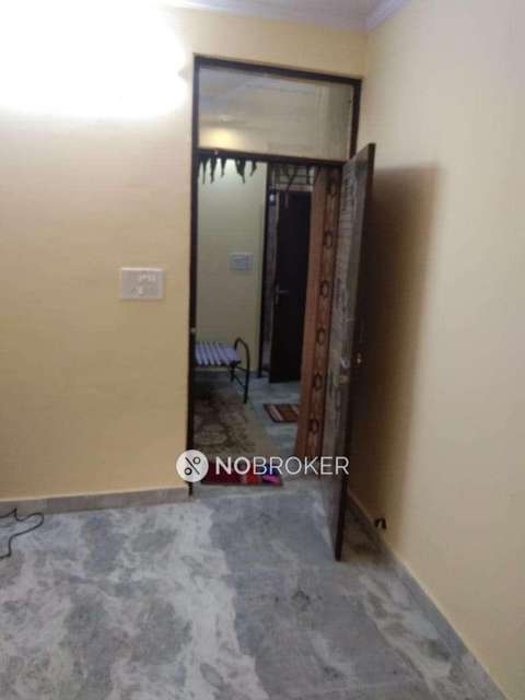 2 BHK Flat In Ganeshan Vila For Sale  In  Mahavir Enclave