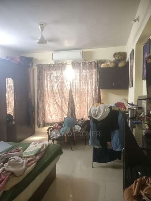2 BHK Flat In Meenakshi Housing Society, Kalina For Sale  In Kalina