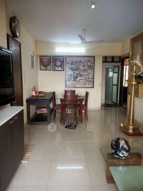 2 BHK Flat In Meenakshi Housing Society, Kalina For Sale  In Kalina