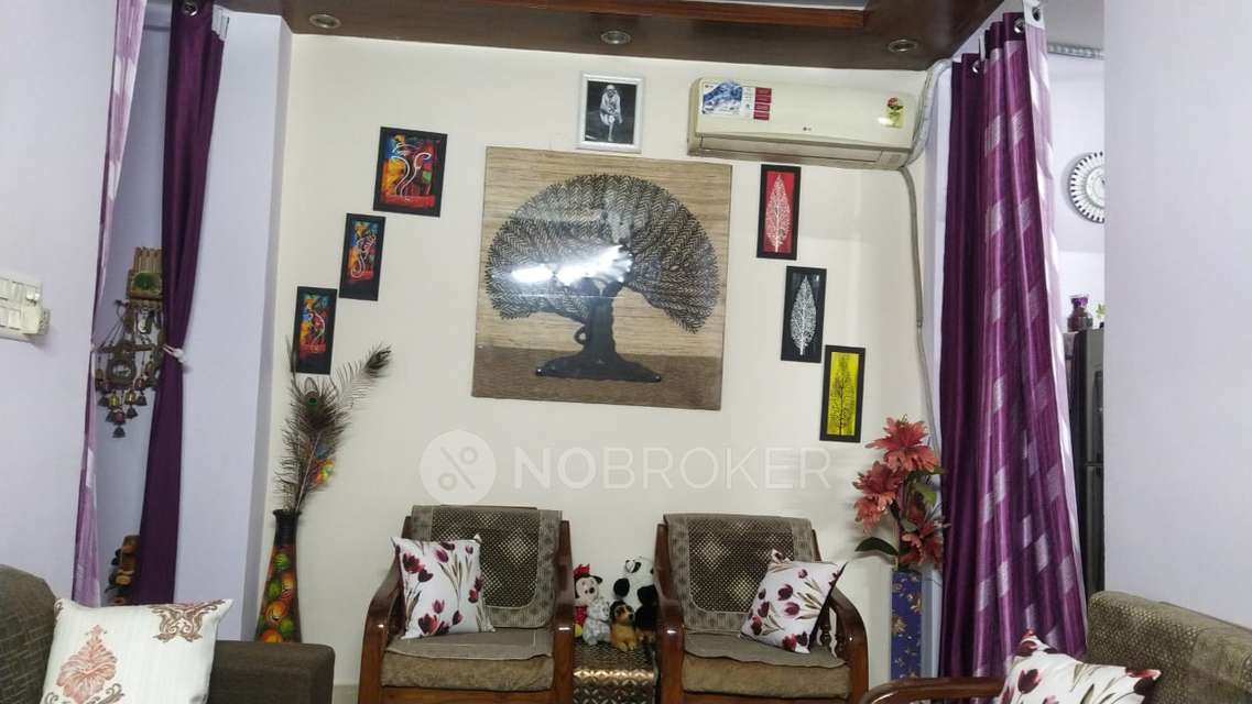 2 BHK Flat In Sri Krishna For Sale  In Dwarka
