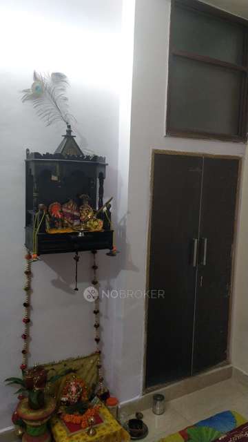 2 BHK Flat In Sri Krishna For Sale  In Dwarka