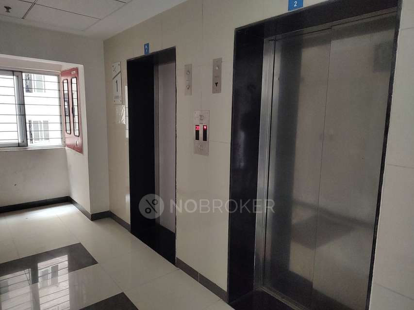 3 BHK Flat In Embassy Residency For Sale  In Sholinganallur