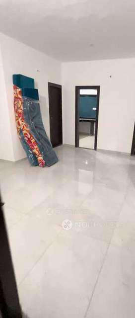 Single Room for Male In 2 BHK  In Nature?s Park In Kharadi