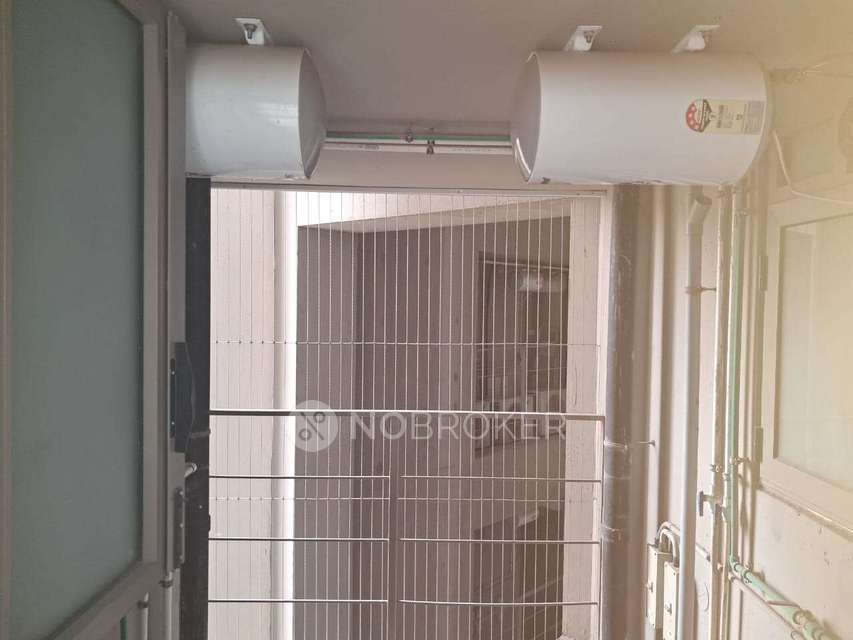 2 BHK Flat In Kalpataru Paramount For Sale  In Thane