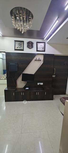 2 BHK Flat In Safa Tower For Sale  In Mazgaon