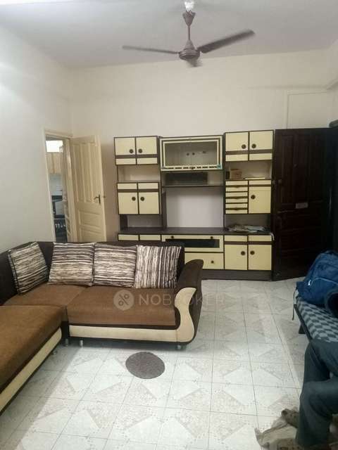 1 BHK Flat In Gayatri Apartment  for Rent  In Chembur
