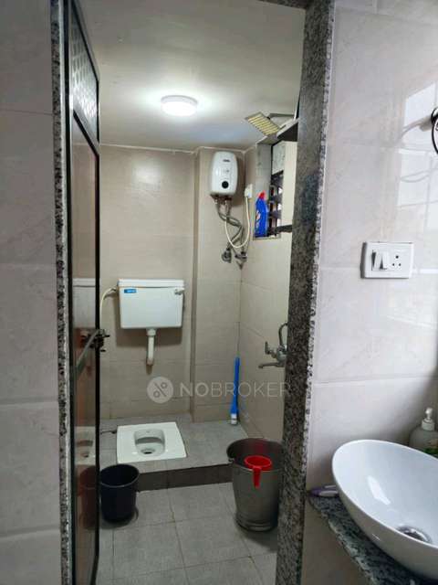 PG for Girls in Charkop