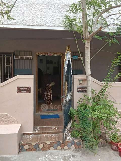 PG for Girls in Kolathur