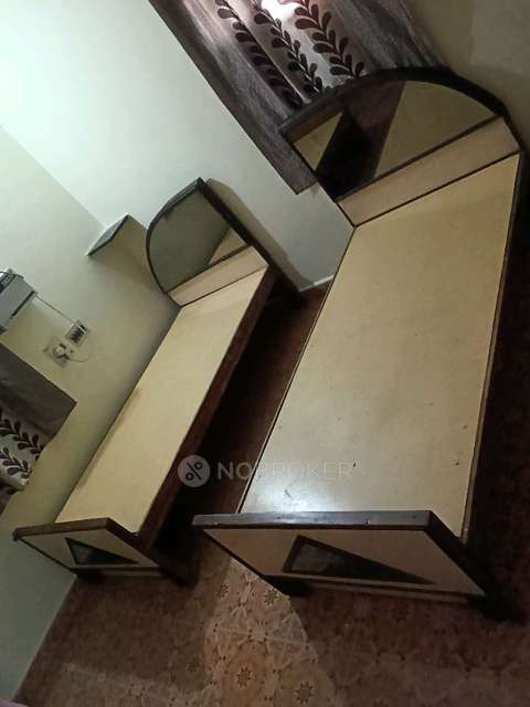 PG for Girls in Kolathur