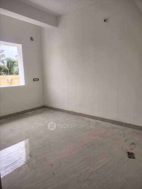 3 BHK Flat In Sri Hari Nivas Manapakkam  &#40;new Flat&#41; For Sale  In Manapakkam