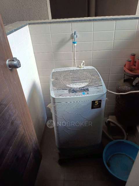 Single Room for Male In 2 BHK  In Near Bharat Mata Chawk In Pimpri-chinchwad