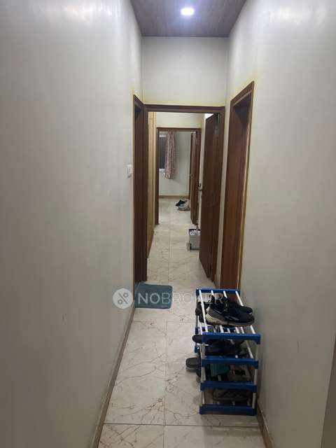 3 BHK Flat In Mig Janakpuri For Sale  In Janakpuri