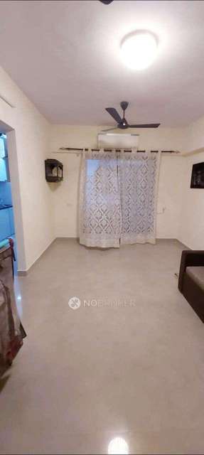 1 BHK Flat In Sudarshan Coperative Housing Society For Sale  In Parel
