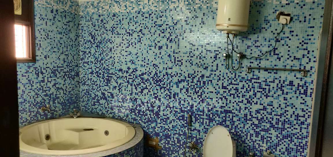 3 BHK Flat In Uppal Southend For Sale  In Sector 49