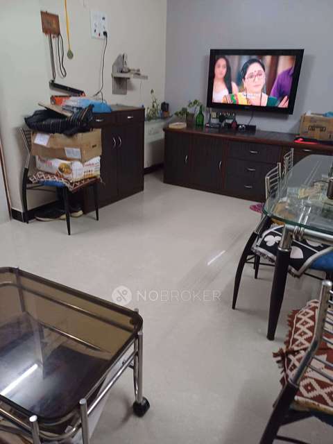 2 BHK Flat In Royal Link Co-operative Housing Society For Sale  In Borivali West